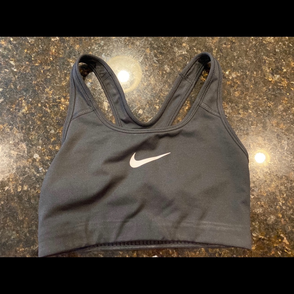 nike sports bra